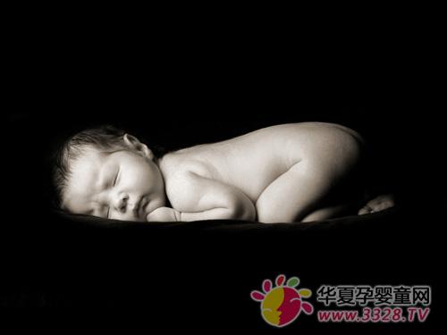 新生儿睡眠特点 新生儿睡眠特点