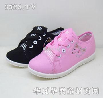一休黑红两色儿童鞋