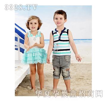 丑丑时尚童装浅蓝色