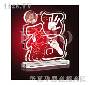 爱可吉牛呈福