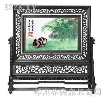 天禧福兔戏水胎毛绣
