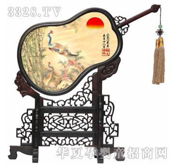 天禧凤冠霞帔胎毛绣
