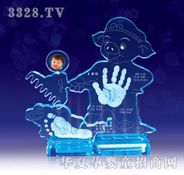 冠雅富盛宏稳操胜券手足印