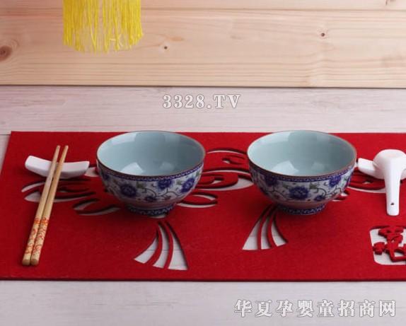 享乐家毛毡吉祥如意中国结大餐垫1034