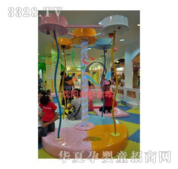澳尔特弯弯爬树
