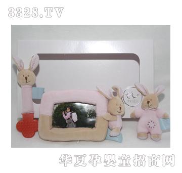 霏阳宝贝粉色相框三件套（兔子玩具，相框，牙胶摇棒）