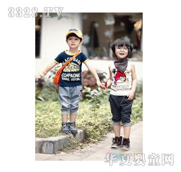 欢呼小马男童套装