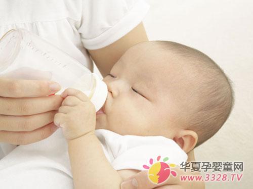 Ӥ�׶��䷽�̷۶�Ӥ������Щ�ô���