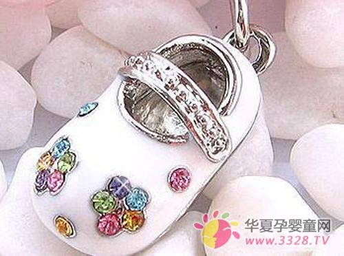 ��θ�����ѡЬ