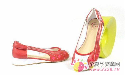 ӭ���и�Ь���˷���