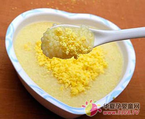 Ӥ����ʳ������С����