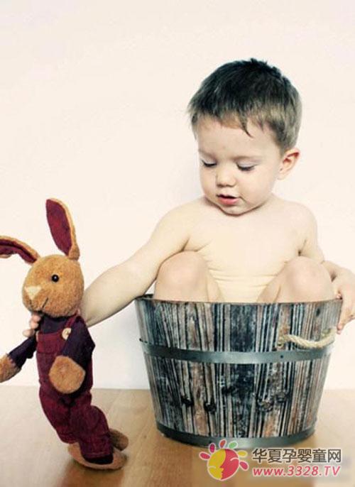 ������ð��ˮ�ݽſ�Ȭ��