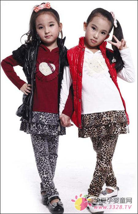 ����С��ͯװ רעʱ�ж�ͯ�ɳ�