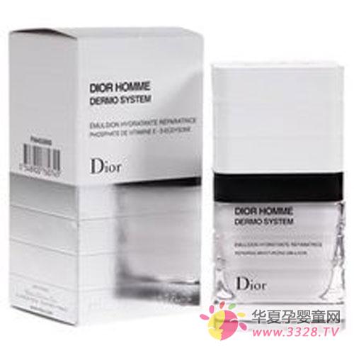 ����˿͡�ϰ�DIOR�����滺��ʪ��Һ�����е�