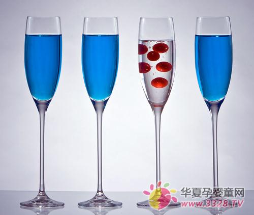 Ӥ�׶����ܺ��˶�������