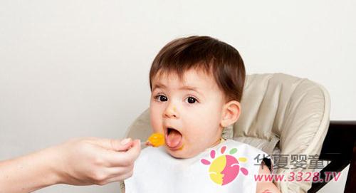 Ӥ����ʳӦ����ʲô