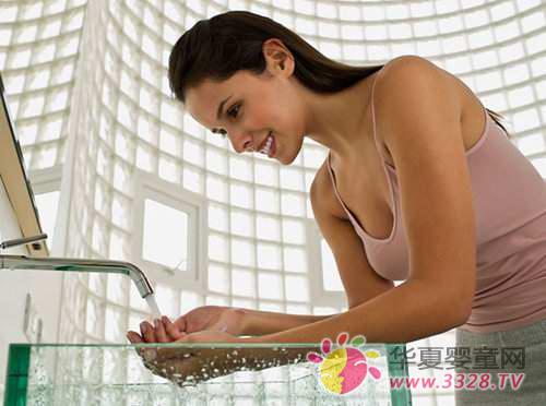 ϴ��Һ�������Ĳ�֮ͬ��