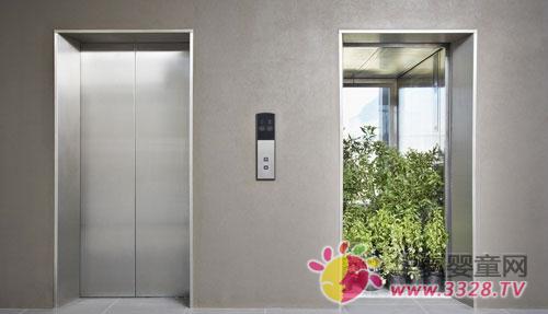 ��ν������ݽ���